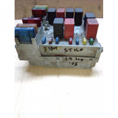 Caja de reles / fusibles Fiat Stilo (192) (2001-2007) 1.9 JTD Multijet (150cv)