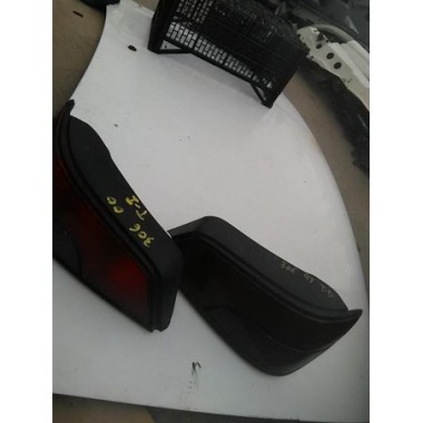 Juego de pilotos traseros Peugeot 306 Break (7E) (1997-2000) 1.9 D (69 cv)