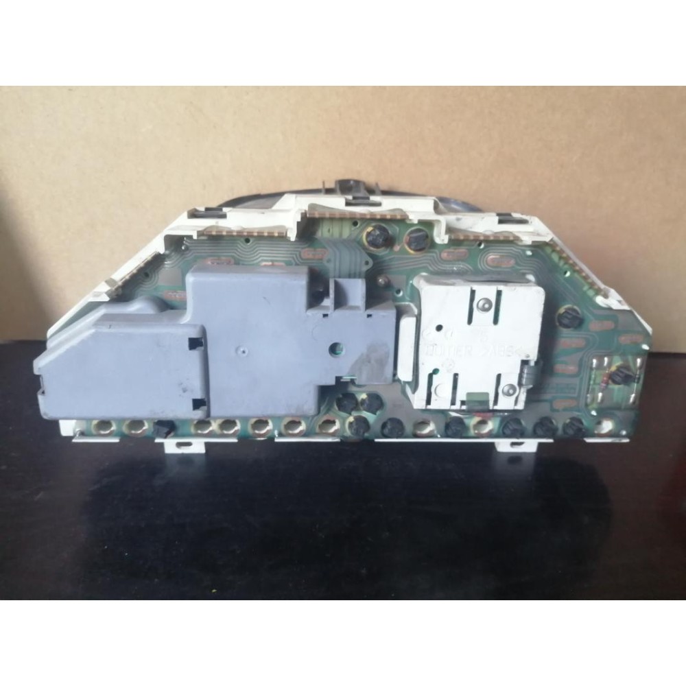 Cuadro de instrumentos Citroen Saxo (S0,S1) (1996-2004) 1.6 i VTS (98 cv) Cuadro de instrumentos Citroen Saxo (S0,S1) (1996-2004) 1.6 i VTS (98 cv)