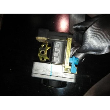 Cinturon seguridad delantero izquierdo Volkswagen NEW Beetle (9C) 1.6 (100 cv)