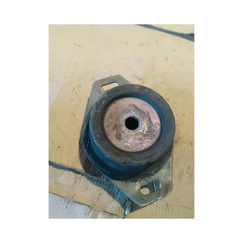 Soporte motor trasero Citroen C4 I Hatchback (Fase I, 2004) 2.0 HDi 16V (136 cv)