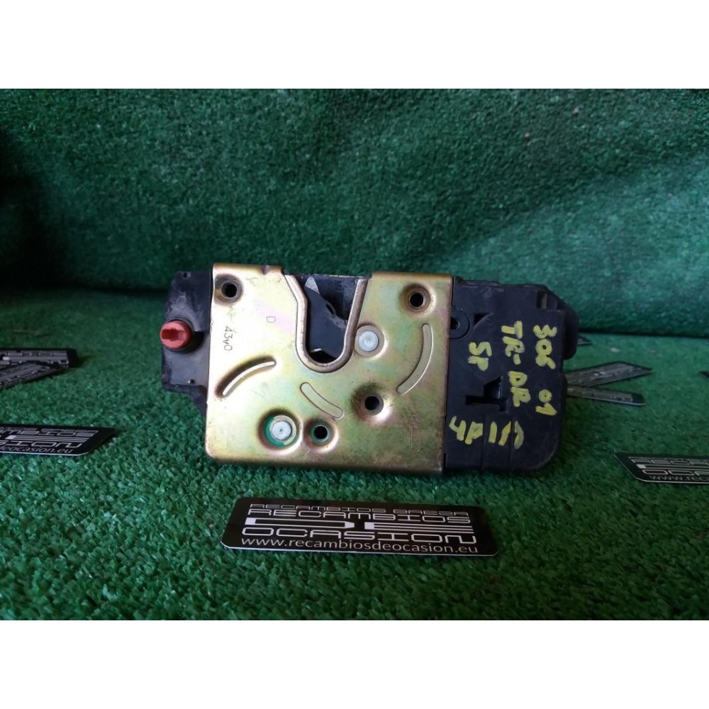 Cerradura puerta trasera derecha Peugeot 307 (2000-2008) 2.0 HDI (90 cv)