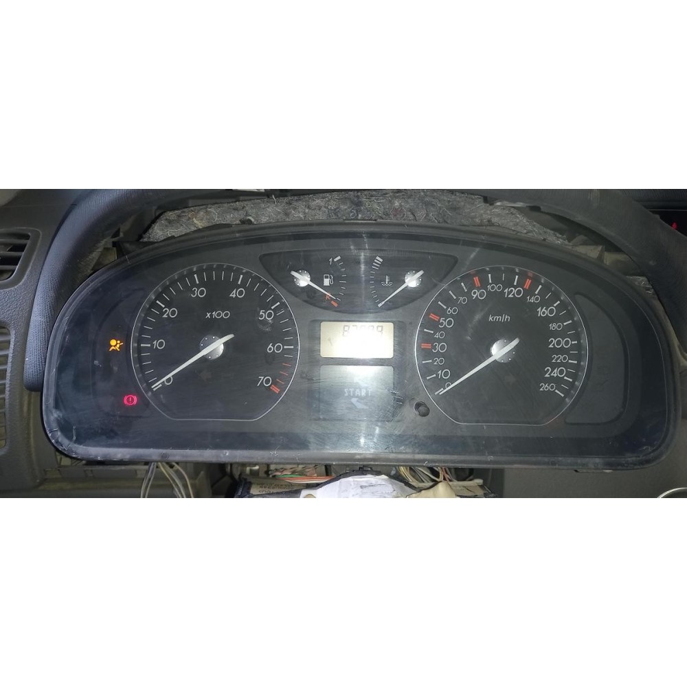Cuadro de instrumentos Renault Laguna II 1.9 dCi (BG1A, BG1V) (130 cv) Cuadro de instrumentos Renault Laguna II 1.9 dCi (BG1A, BG1V) (130 cv)