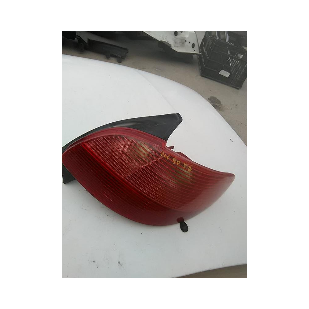 Piloto trasero derecho Peugeot 206 Van (1999-2009) 1.9 D (69 cv)