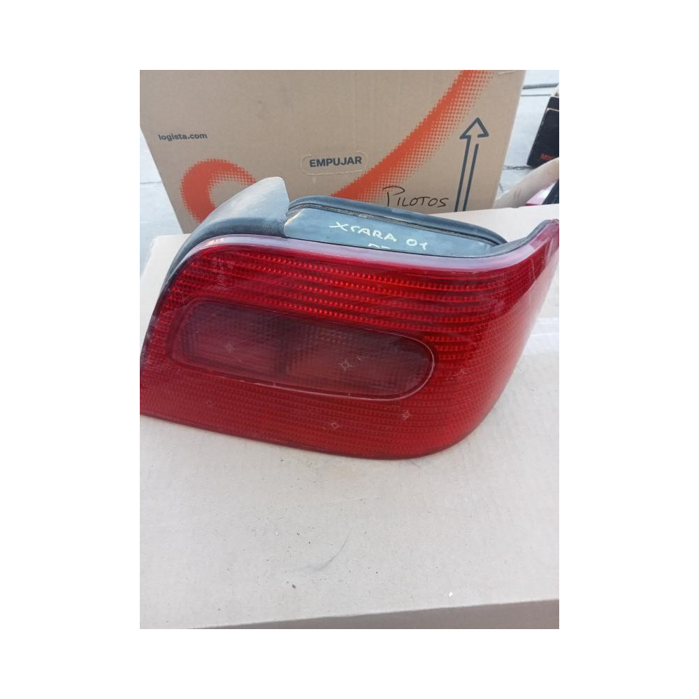Piloto trasero derecho Citroen Xsara Break (N2) (1997-2004) 1.8 i (101 cv)