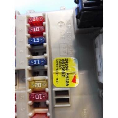 Caja de reles / fusibles Nissan Almera II (N16) (2000-2006) 1.8 16V (114 cv)