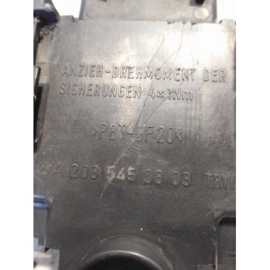 Caja de reles / fusibles Mercedes Benz Clase C (W203) C 220 CDI (203.006) (136 c