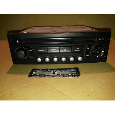 Sistema audio / Radio CD Citroen C4 I Hatchback (Fase I, 2004) 1.6 HDi 16V (90 c